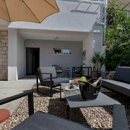 Morpheus Apartment Makarska